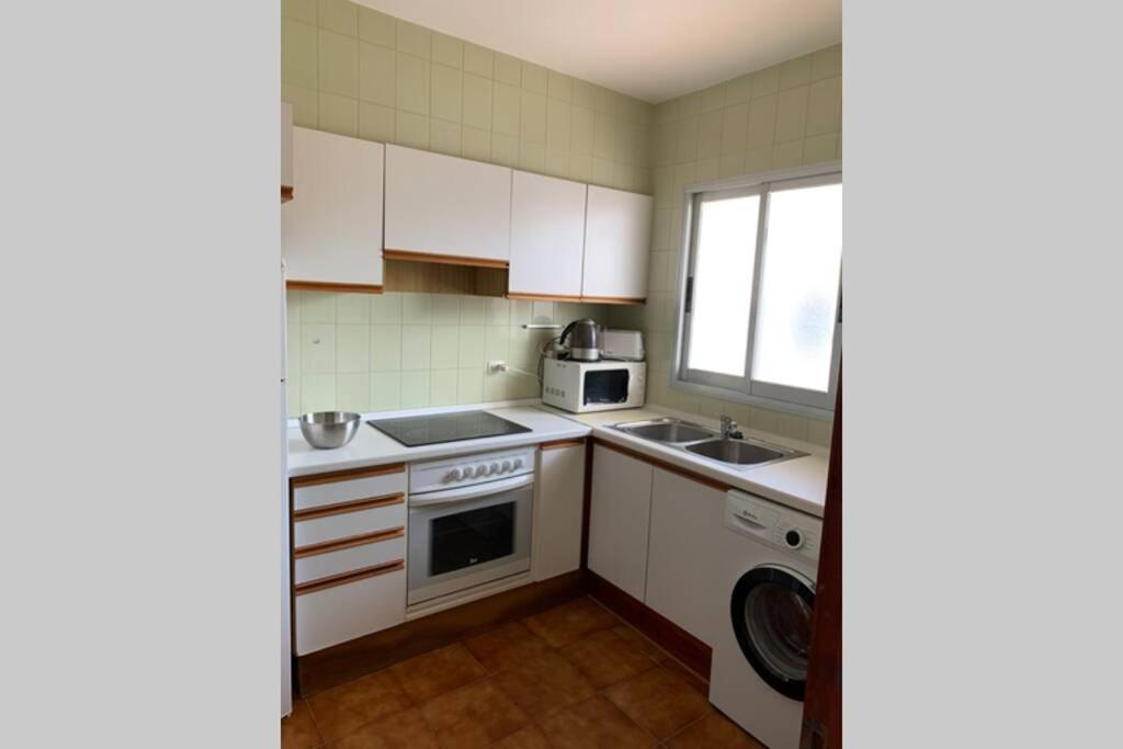 Apartamento En Playa Santo Tomas 1-5 Es Migjorn Gran Ngoại thất bức ảnh
