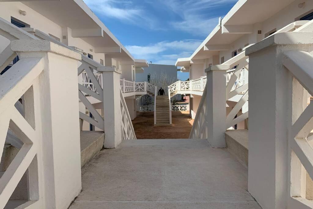 Apartamento En Playa Santo Tomas 1-5 Es Migjorn Gran Ngoại thất bức ảnh
